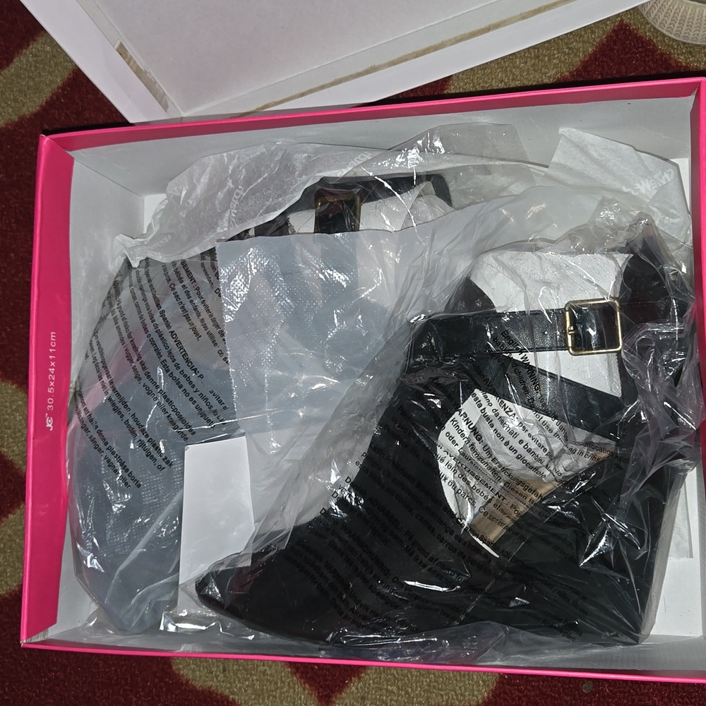 Just Fab Sz 10 Black Wedge Sandals - Picture 4 of 5